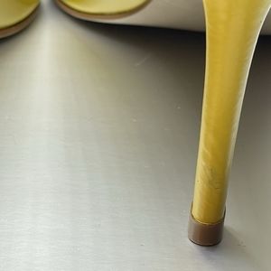 Steven by Steve Madden Pumps Yellow 10M